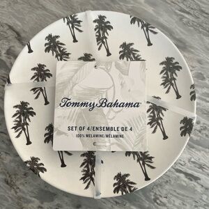 Tommy Bahama Black and White Palm Tree Melamine Plates Set